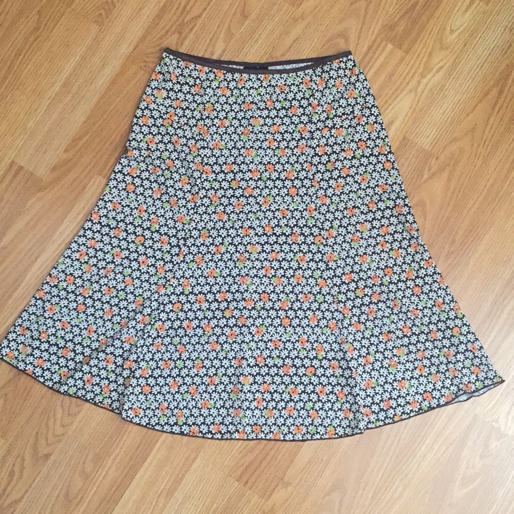 Paper Doll super cute skirt size small.